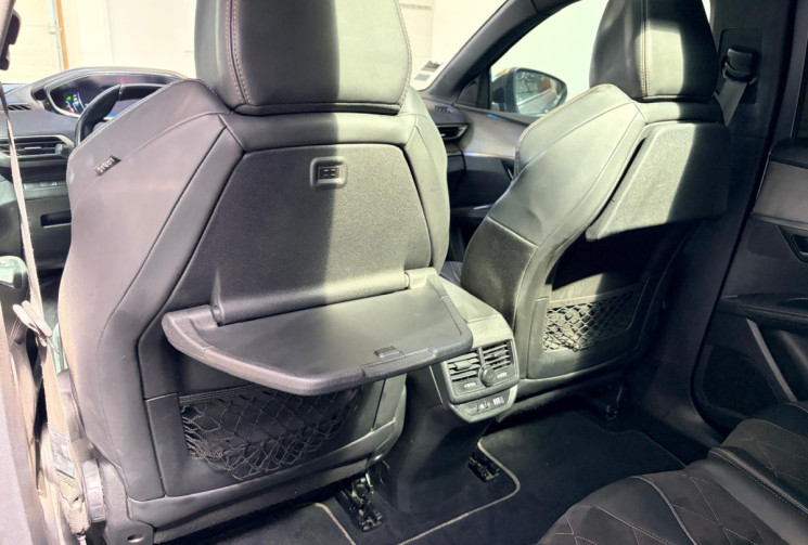Peugeot 5008 HDI - GT 180 CV -EAT 6-TOIT OUVRANT + ATTELAGE