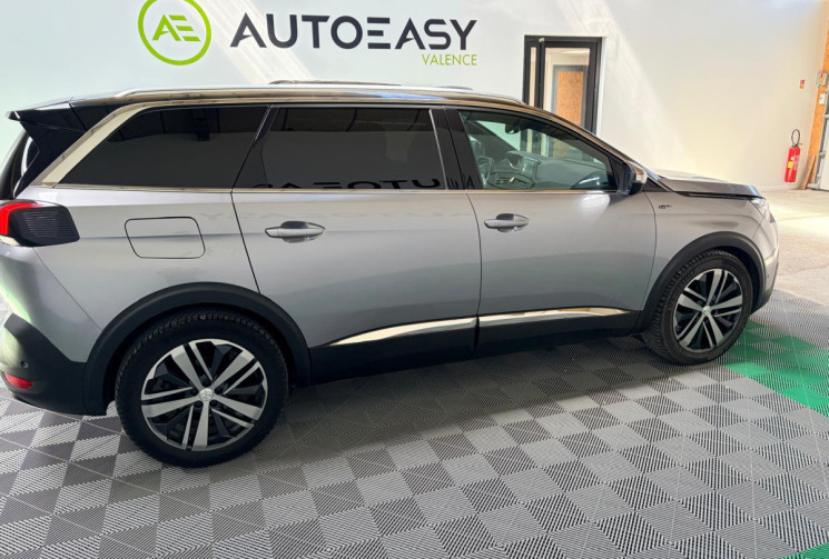 Peugeot 5008 HDI - GT 180 CV -EAT 6-TOIT OUVRANT + ATTELAGE