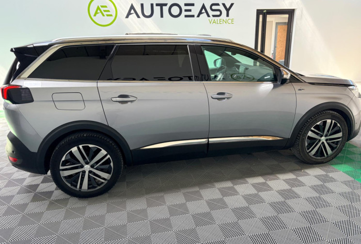 Peugeot 5008 HDI - GT 180 CV -EAT 6-TOIT OUVRANT + ATTELAGE