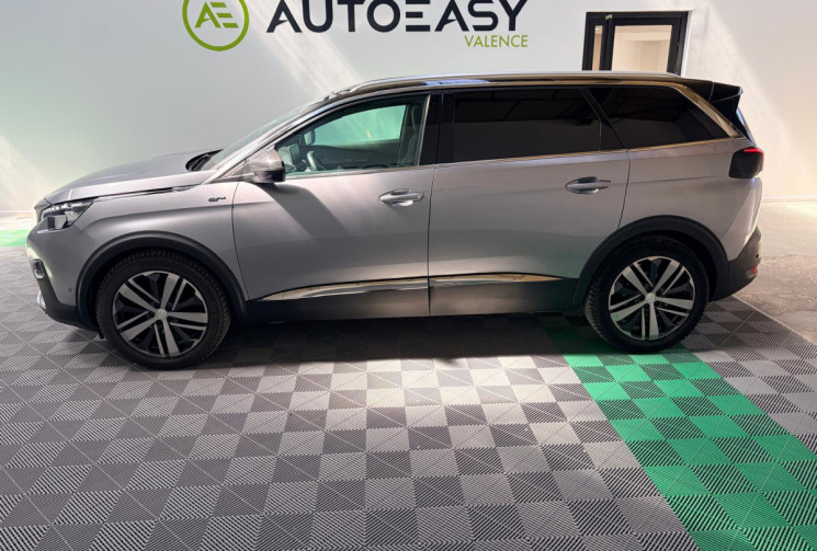 Peugeot 5008 HDI - GT 180 CV -EAT 6-TOIT OUVRANT + ATTELAGE