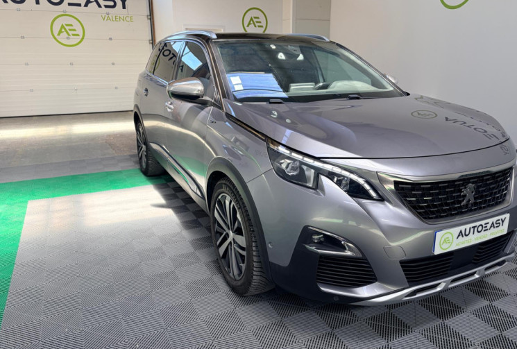 Peugeot 5008 HDI - GT 180 CV -EAT 6-TOIT OUVRANT + ATTELAGE