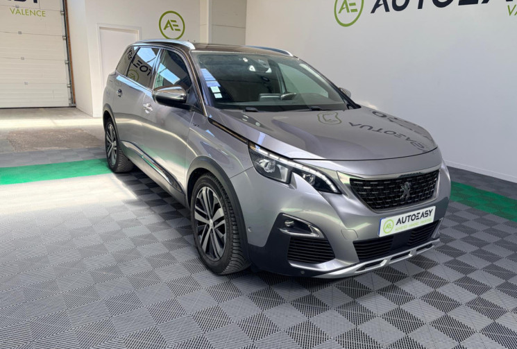 Peugeot 5008 HDI - GT 180 CV -EAT 6-TOIT OUVRANT + ATTELAGE