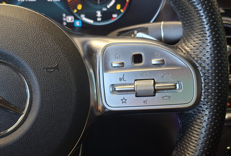 Mercedes GLC Coupé AMG Line 300  D 2.0 245  4 MATIC 9G-TRONIC / 1 ER MAIN / FULL ENTRETIEN MERCEDES