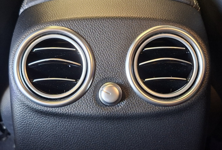 Mercedes GLC Coupé AMG Line 300  D 2.0 245  4 MATIC 9G-TRONIC / 1 ER MAIN / FULL ENTRETIEN MERCEDES