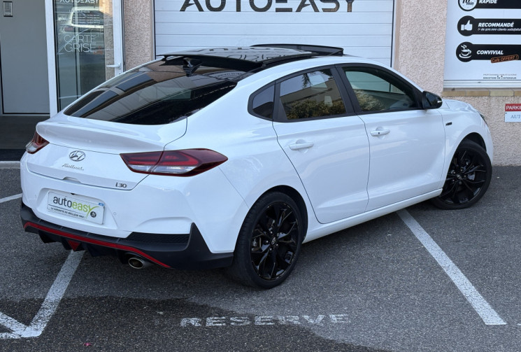 Hyundai i30 FASTBACK 1.4 T-GDI 140 DCT-7 N LINE / SUIVI COMPLET HYUNDAI / CARPLAY / TOIT OUVRANT