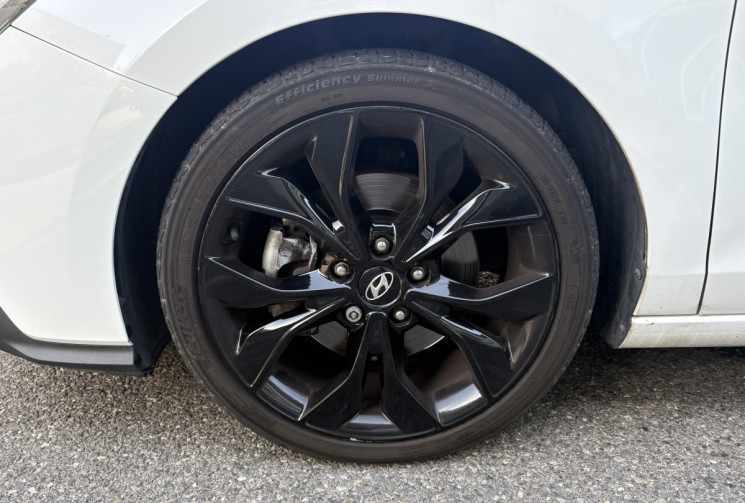 Hyundai i30 FASTBACK 1.4 T-GDI 140 DCT-7 N LINE / SUIVI COMPLET HYUNDAI / CARPLAY / TOIT OUVRANT
