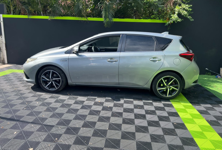 Toyota AURIS  Phase 2 Hatchback 1.8 VVT-i HSD 16V CVT Hybride 99 cv