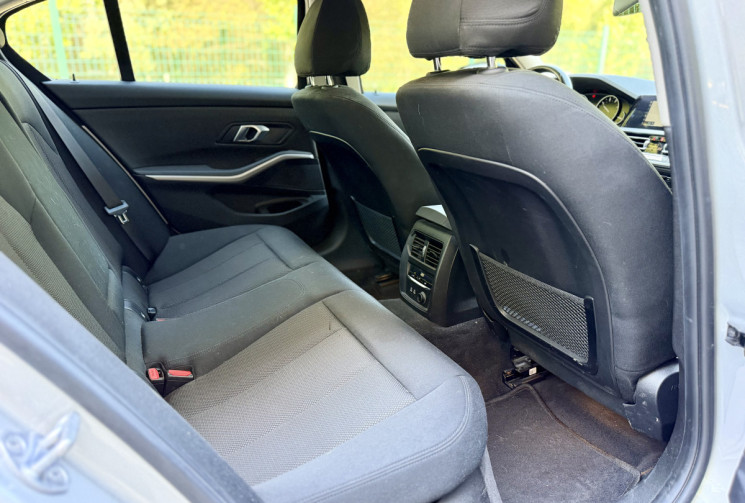 BMW Série 3 320d G20 190 ch Lounge / CarPlay / Radar de recul / Boite manuelle 