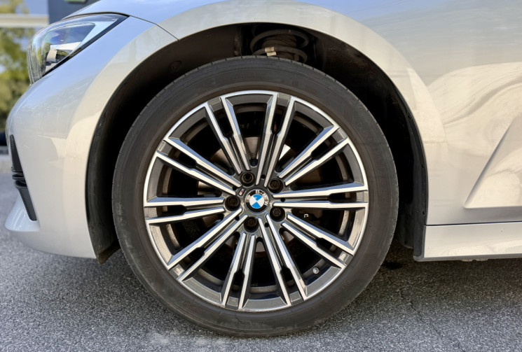 BMW Série 3 320d G20 190 ch Lounge / CarPlay / Radar de recul / Boite manuelle 