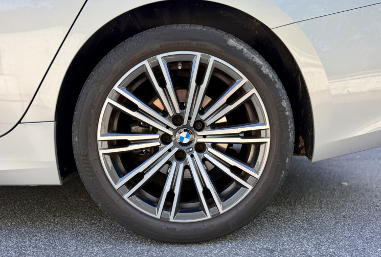 BMW Série 3 320d G20 190 ch Lounge / CarPlay / Radar de recul / Boite manuelle 