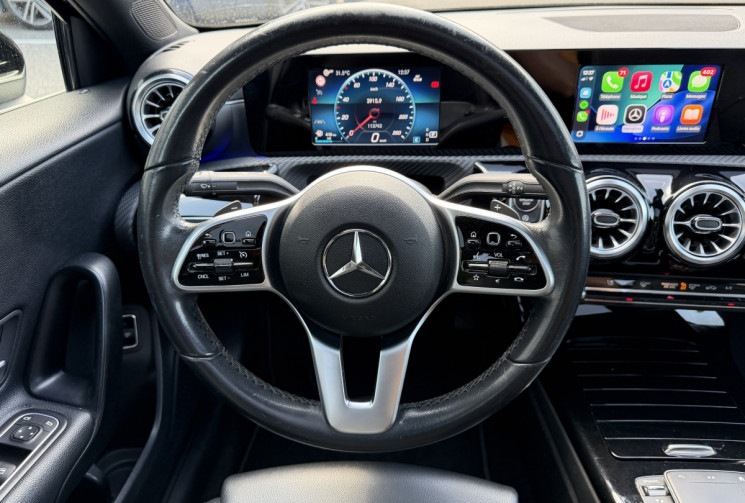 Mercedes CLASSE A BERLINE 200 1.3 163 ch Style / Toit Ouvrant / CarPlay / Eclairage d'ambiance