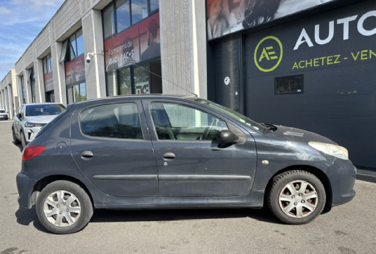 Peugeot 206 206+