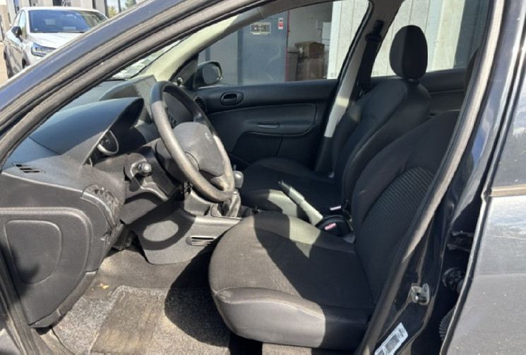 Peugeot 206 206+