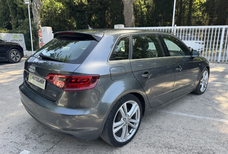 Audi A3 Sportback 2.0 TDi 150 S-Tronic 6 S-line / Bang & Olufsen / Vidange Boite OK / Radars AR