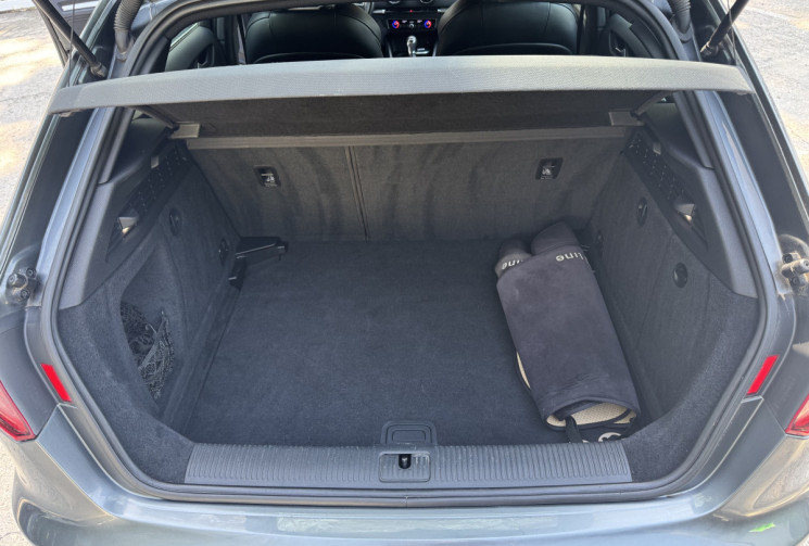 Audi A3 Sportback 2.0 TDi 150 S-Tronic 6 S-line / Bang & Olufsen / Vidange Boite OK / Radars AR