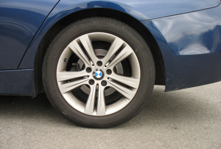 BMW Série 3 318dA 2.0d 150 BUSINESS