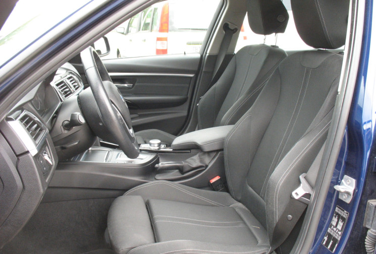 BMW Série 3 318dA 2.0d 150 BUSINESS