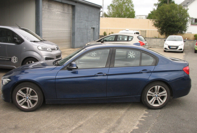 BMW Série 3 318dA 2.0d 150 BUSINESS