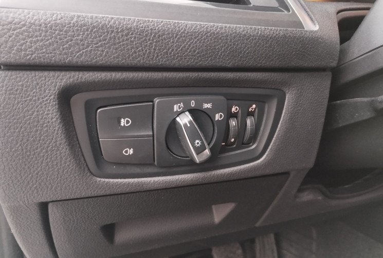 BMW Série 1 (F21) II 116 i 1.5 109 Lounge 3 portes BVM6 / Entretien BMW