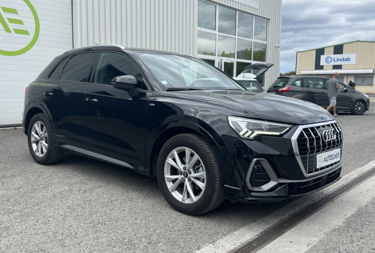 Audi Q3 35 S-LINE 2.0 TDI 150cv  S Tronic * Caplay * Caméra * Virtual Cockpit * Matrix Leds