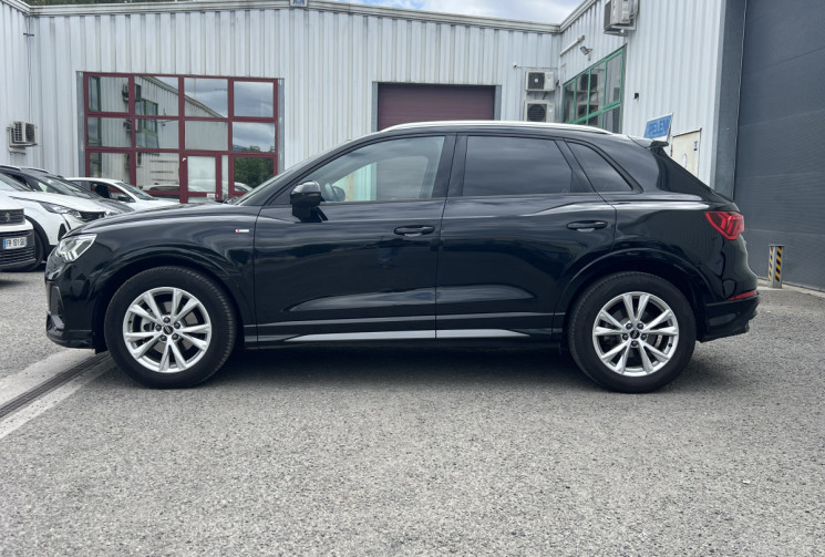 Audi Q3 35 S-LINE 2.0 TDI 150cv  S Tronic * Caplay * Caméra * Virtual Cockpit * Matrix Leds