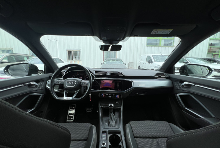 Audi Q3 35 S-LINE 2.0 TDI 150cv  S Tronic * Caplay * Caméra * Virtual Cockpit * Matrix Leds
