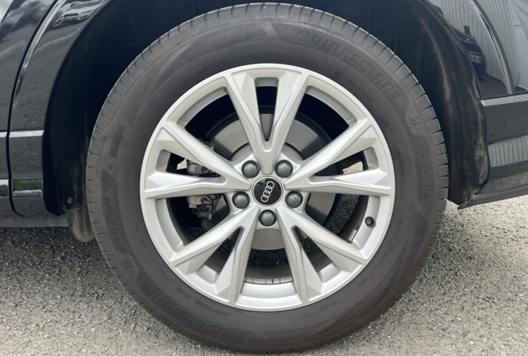 Audi Q3 35 S-LINE 2.0 TDI 150cv  S Tronic * Caplay * Caméra * Virtual Cockpit * Matrix Leds