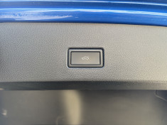Volkswagen T-Roc 2.0 TDI 150 START/STOP DSG7 4MOTION R-LINE / Digital Cockpit / Toit ouvrant / Beats