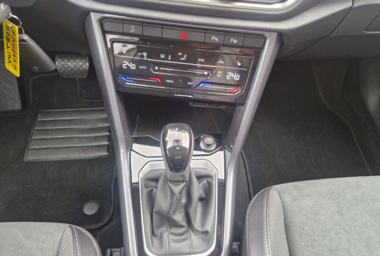 Volkswagen T-Roc 1.5 TSI DSG7 150 / FINITION STYLE / TRES BON ÉTAT / GARANTIE 12 MOIS 
