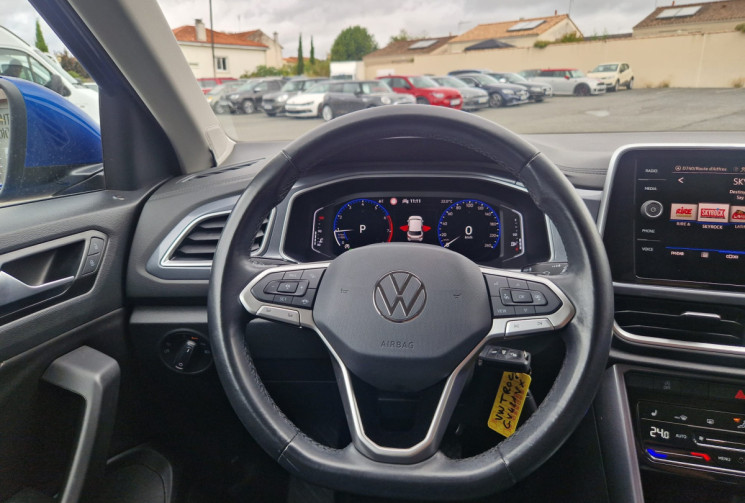 Volkswagen T-Roc 1.5 TSI DSG7 150 / FINITION STYLE / TRES BON ÉTAT / GARANTIE 12 MOIS 