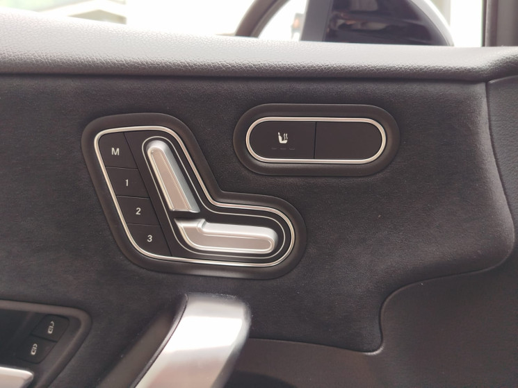Mercedes Classe A 180 d / AMG  LINE / Suivi Mercedes / 1ere Main / 7G-DCT