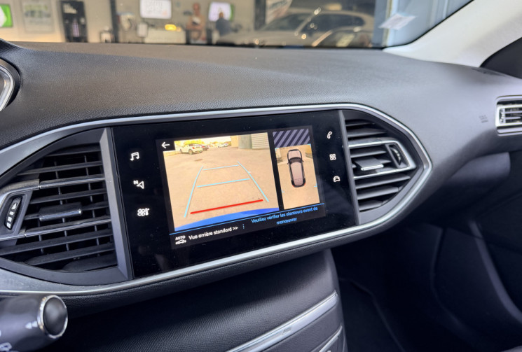 Peugeot 308 1.5 Blue Hdi 130 ch ALLURE PACK BVM6