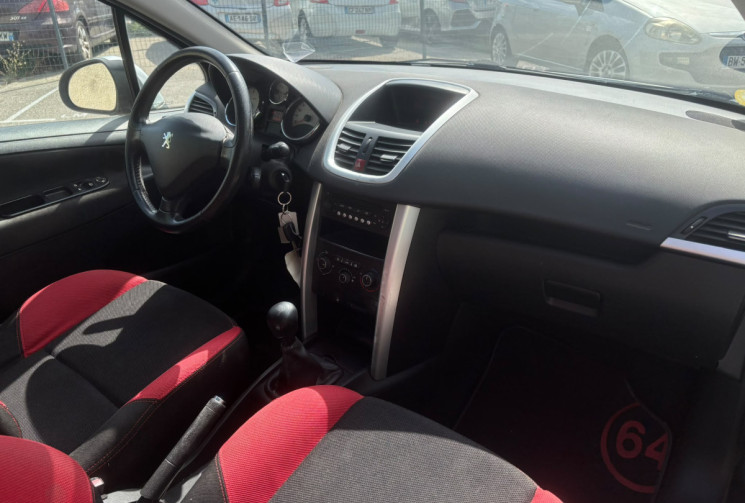 Peugeot 207 1.6 HDI 92 PHASE 2 SERIE 64