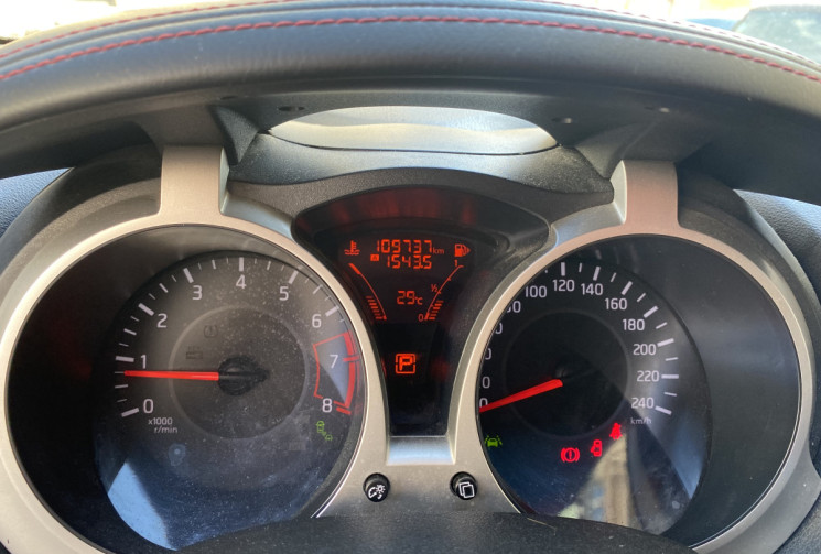 Nissan Juke  1.6 i 16V 2WD CVT 117 CH