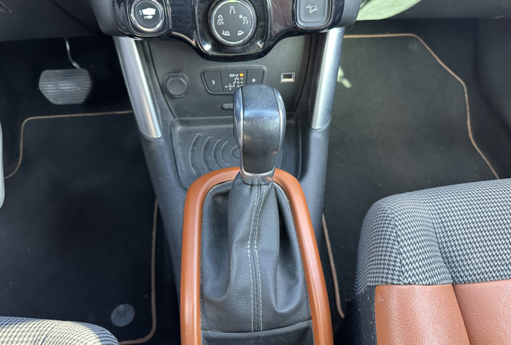 Citroën C3 Aircross  I 1.2 PureTech EAT6 S&S 110 CV SHINE - COURROIE OK 