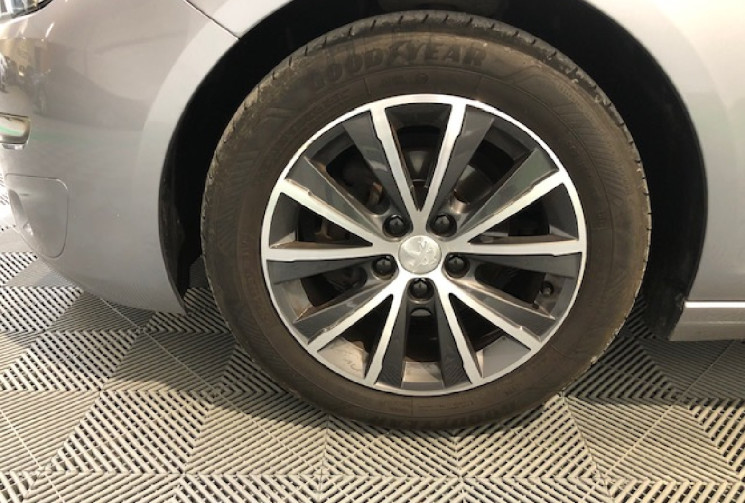 Peugeot 308 (2E GENERATION) II 1.6 BLUEHDI 100 S&S ACCESS BUSINESS