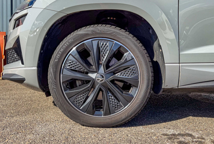 Skoda Karoq SPORTLINE 1.5 TSI  DSG7 150cv TOIT OUVRANT PANORAMIQUE