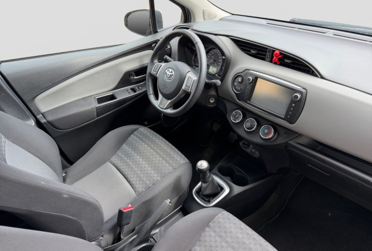 Toyota Yaris 1.0 VVTI 69CH / FINITION FRANCE  