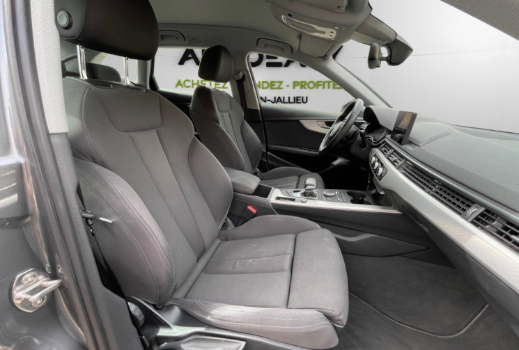 Audi A4 Avant MILD HYBRID 40 TFSI / 190 CH / BUSINESS LINE