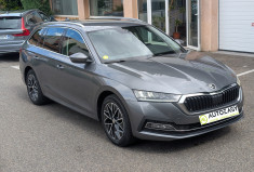 Skoda Octavia Combi 2.0 TDI 150 ch Style DSG7 / Attelage / CarPlay / Sièges chauffants / 1ère main
