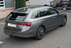 Skoda Octavia Combi 2.0 TDI 150 ch Style DSG7 / Attelage / CarPlay / Sièges chauffants / 1ère main