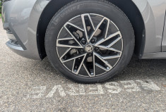 Skoda Octavia Combi 2.0 TDI 150 ch Style DSG7 / Attelage / CarPlay / Sièges chauffants / 1ère main
