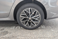 Skoda Octavia Combi 2.0 TDI 150 ch Style DSG7 / Attelage elec / 1ière main / Suivi SKODA