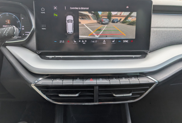 Skoda Octavia Combi 2.0 TDI 150 ch Style DSG7 / Attelage / CarPlay / Sièges chauffants / 1ère main