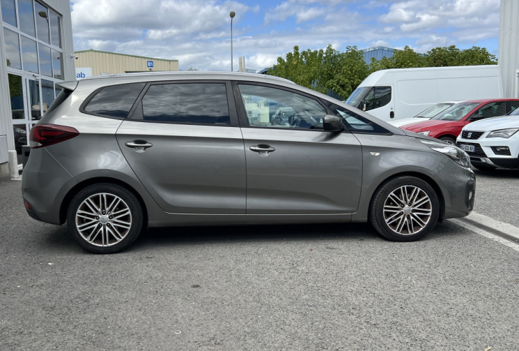 Kia CARENS 7 places 115cv 1.7 CRDi Style * Carplay * Caméra de recul * Clim Auto