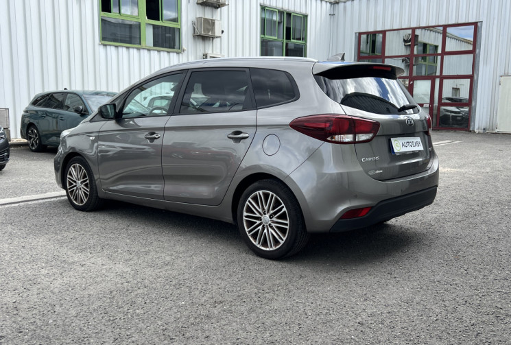 Kia CARENS 7 places 115cv 1.7 CRDi Style * Carplay * Caméra de recul * Clim Auto