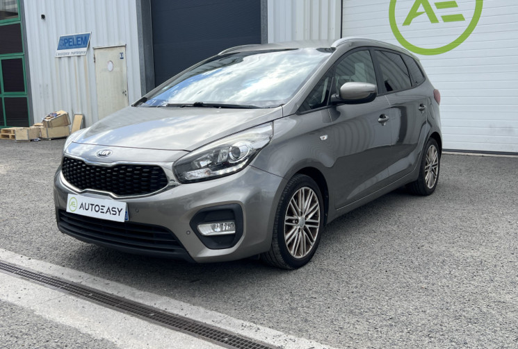 Kia CARENS 7 places 115cv 1.7 CRDi Style * Carplay * Caméra de recul * Clim Auto