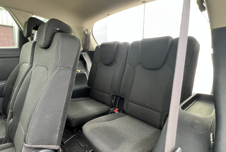 Kia CARENS 7 places 115cv 1.7 CRDi Style * Carplay * Caméra de recul * Clim Auto