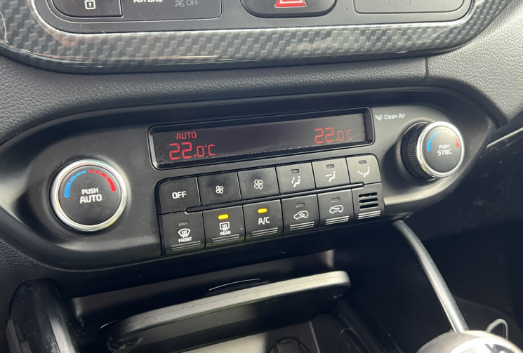 Kia CARENS 7 places 115cv 1.7 CRDi Style * Carplay * Caméra de recul * Clim Auto