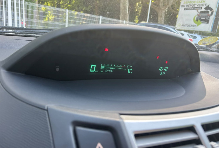 Toyota Yaris 1.3 VVTI 90 / 1ERE MAIN / SUIVIE TOYOTA